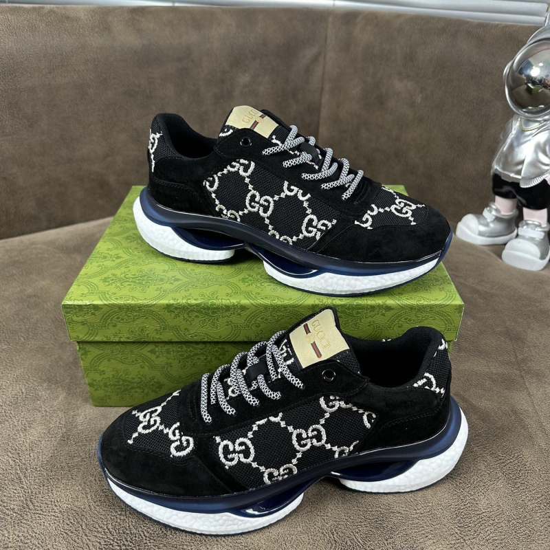 G*u*i casual shoes